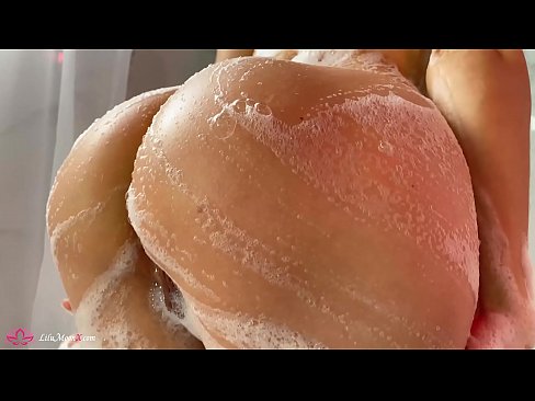 ❤️ Brunetka masturbira pičko z vibratorjem do intenzivnega orgazma pod tušem Sex video na sl.sexindrag.ru ❤